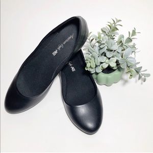 AE Ballet Flats